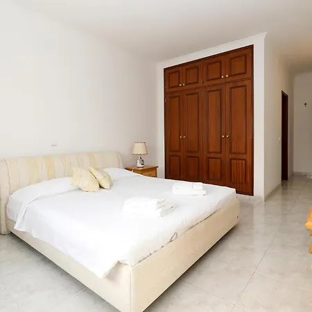 C19 - Do Mar In Daire *